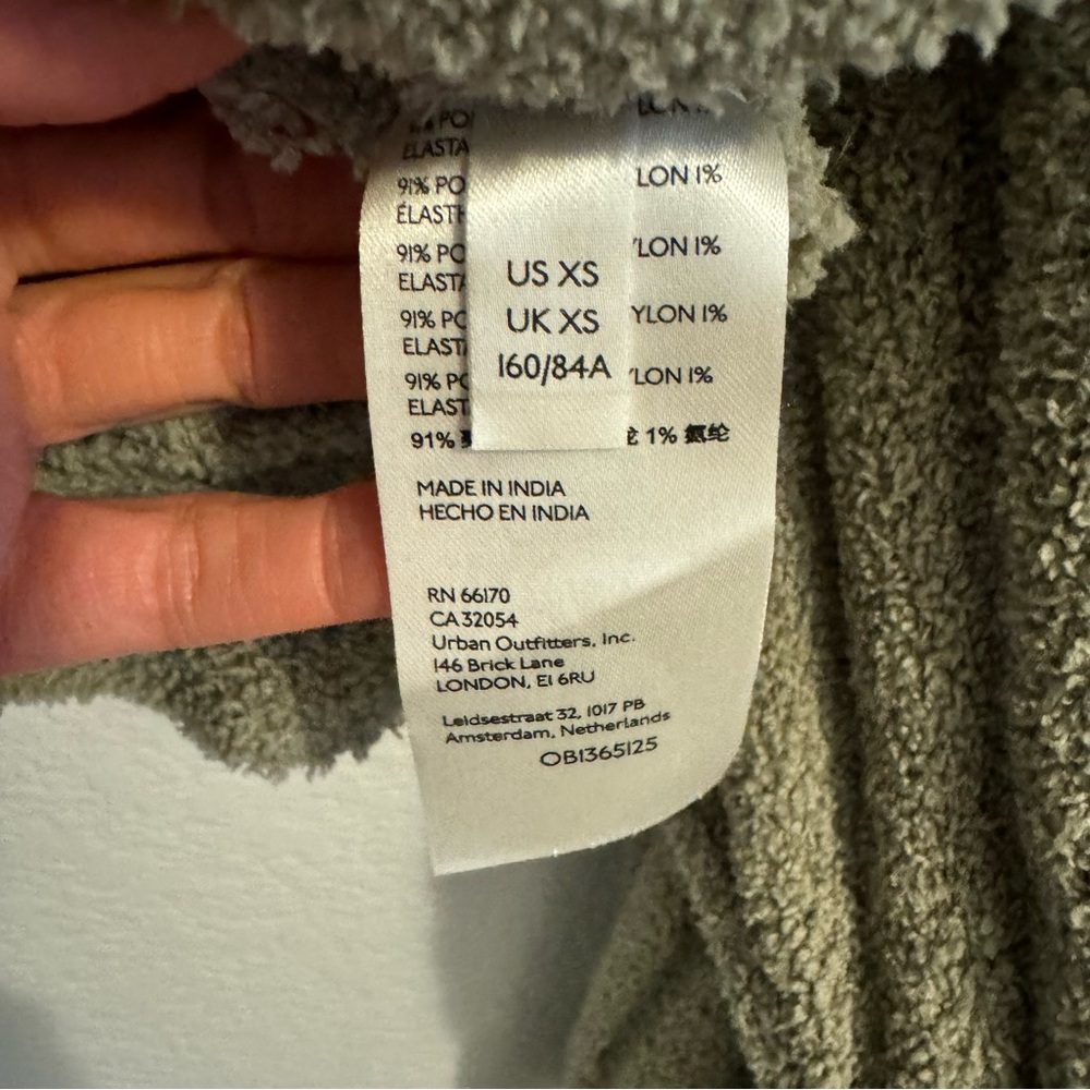 Free People Women's Cabin Fever Pullover. Gray/Tope Color. Size XS - Picture 10 of 15